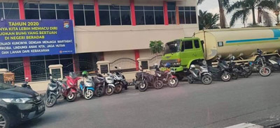 Parkir di Samping Polda Riau Sebabkan Macet, Ini Kata Pengamat Perkotaan Mardianto Manan